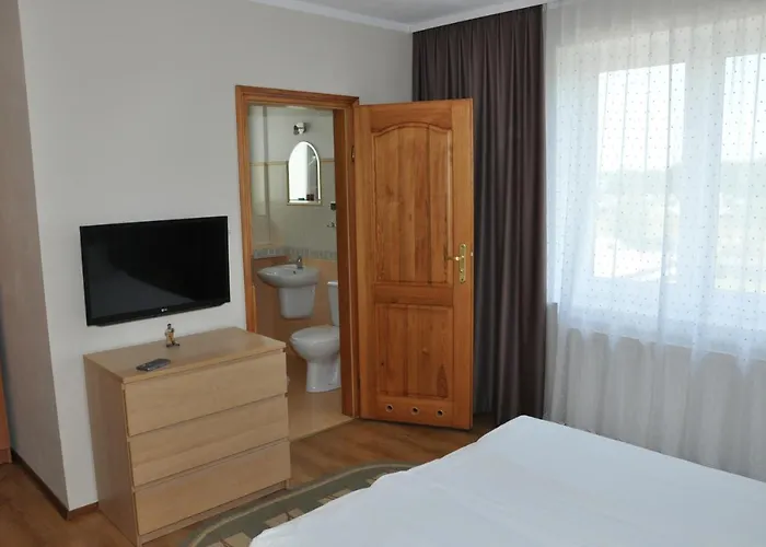 منزل للإقامة Centuria Goscinne *