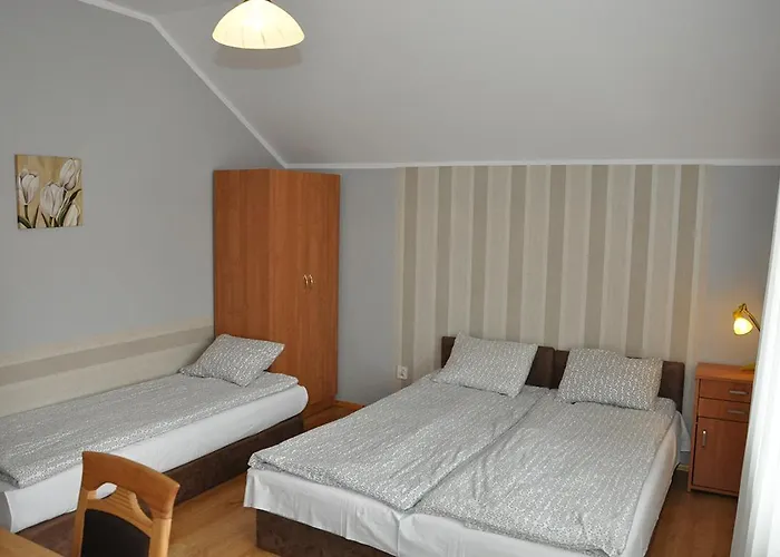 منزل للإقامة Centuria Goscinne *